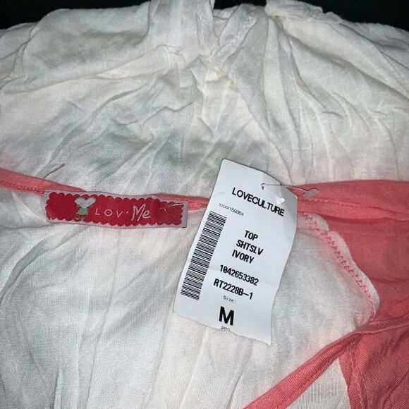 Love me midriff graphic top - Picture 2 of 7